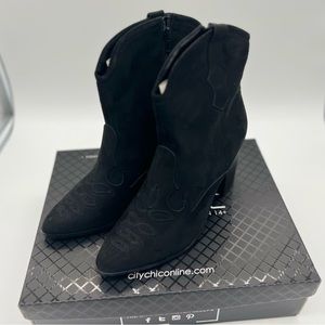 City Chic Wide Fit Mid Boot Elodie In Black Suede Sz 12